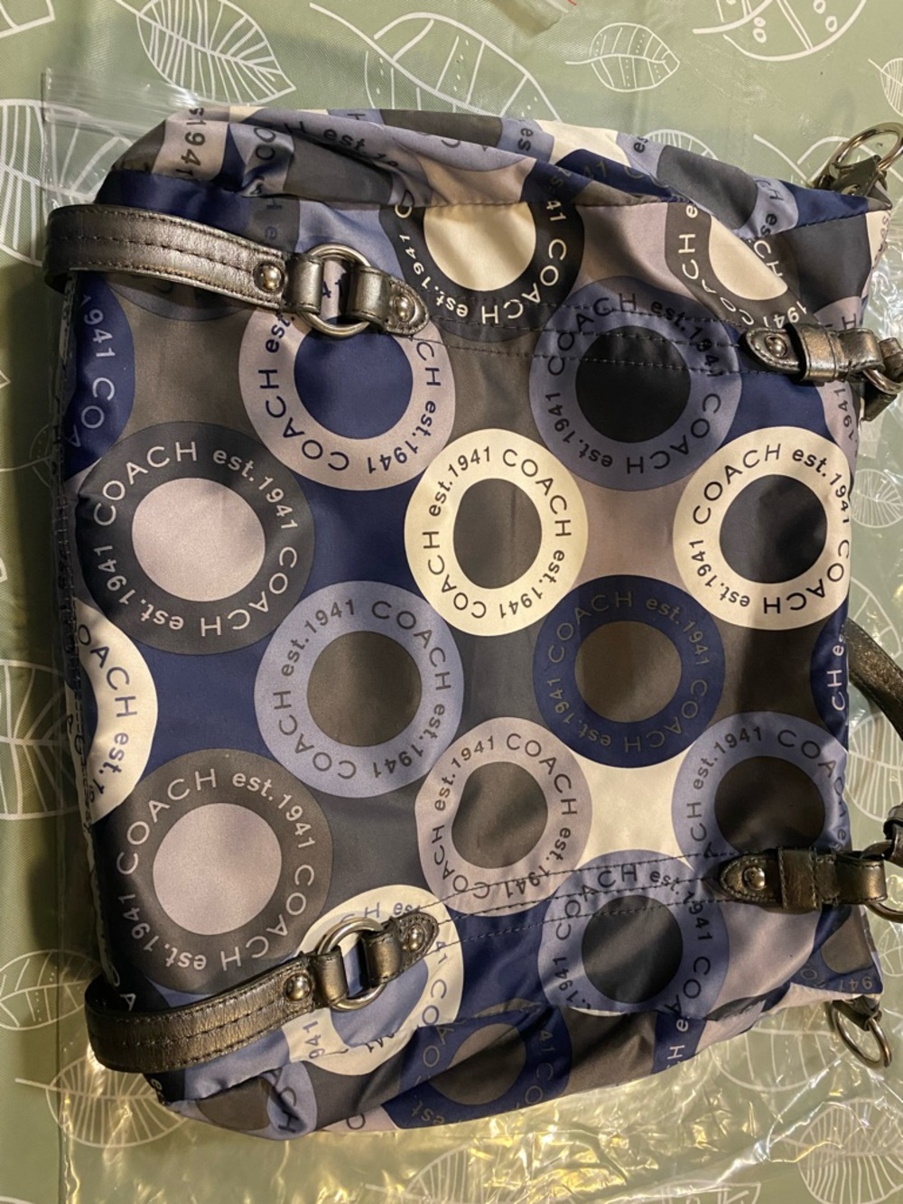 Coach Navy and Gray Signature Circle Crossbody Shoulder Bag - Picture 8 of 13